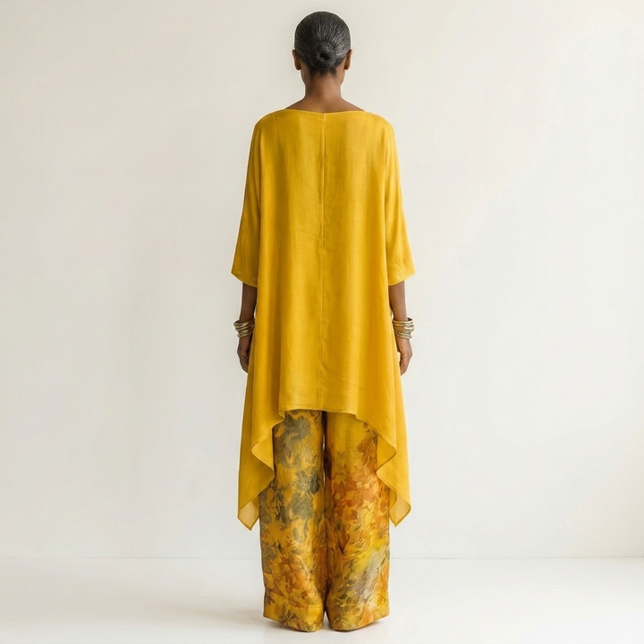 Cariola | Two-Piece Set with Asymmetrical Tunic